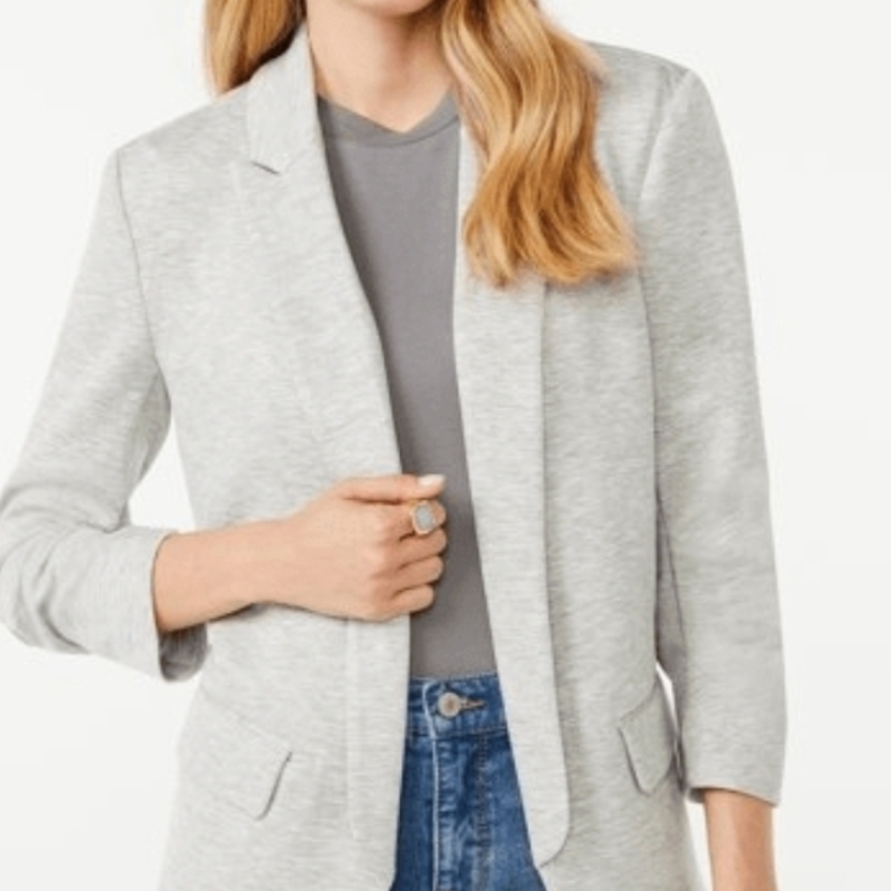 Skies Are Blue Light Gray Tailored Open-Front Blazer